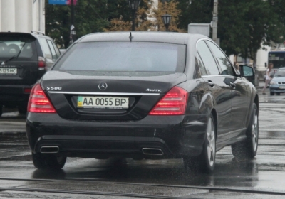 В Украине новый стандарт на номерные знаки для авто 