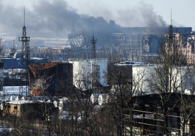 У Донецьку в результаті обстрілу було пошкоджено бізнес-центр сина Януковича