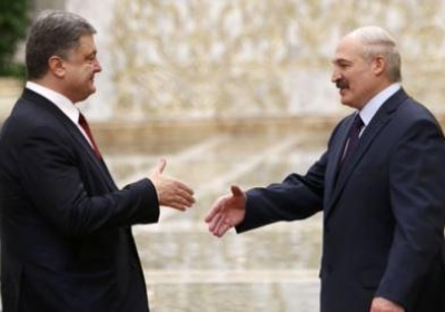 Лукашенко поздравил Порошенко с юбилеем