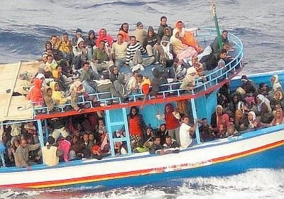 Біля берегів Сицилії врятували човен із 300 біженцями
