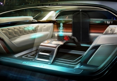 Bentley показала беспилотный лимузин с голографическим дворецким