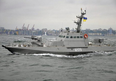 Переговори російського командування з екіпажами прикордонних кораблів Росії, - ВІДЕО