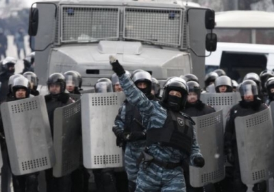 Судді, які судять екс-беркутівців у справі про розстріл Майдану, заявили про самовідвід