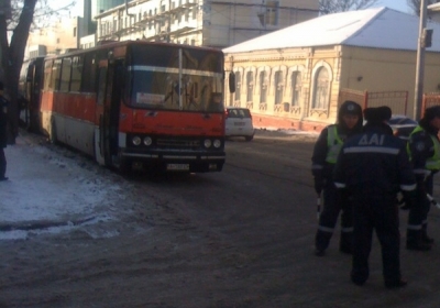 В Киев направляется десять автобусов донецких силовиков, - блоггер 