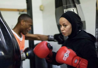 Международная ассоциация любительского бокса позволила женщинам выступать в хиджабах