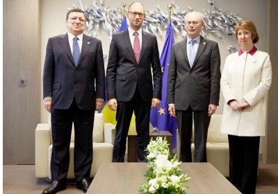 Жозе Мануель Баррозу, Арсеній Яценюк, Герман Ван Ромпей, Кетрін Ештон. Фото: twitter.com/AshtonSpox_Maja