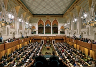 Парламент Канади обговорить санкції проти української влади