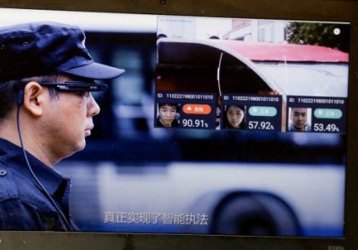 Тотальний контроль: У Китаї в потягах попереджають про зниження соціального рейтингу за погану поведінку