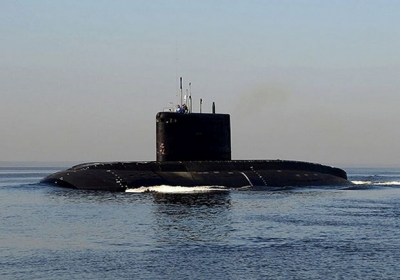 Окупанти перекинули в Крим підводний човен із ракетами