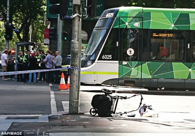 Уже четверо погибших в результате наезда машины на толпу в Мельбурне