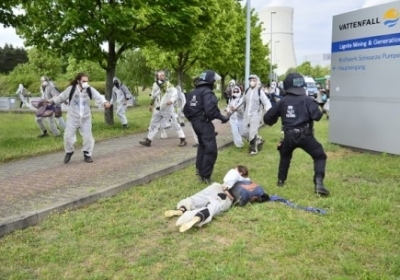 В Германии акция экологов завершилась столкновениями и арестами