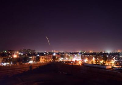 Израиль обстрелял цели в пригородах столицы Сирии Дамаска