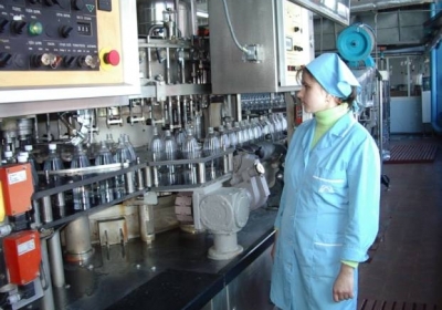 В Киеве компания по продаже воды дала взятку институту экспертизы