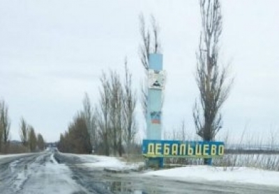 В окрестностях Дебальцево продолжаются бои: украинские военные удерживают свои позиции, - штаб