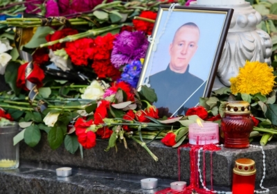 В Киеве попрощались с погибшим под ВР нацгвардейцем Игорем Дебриным
