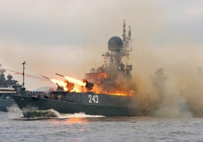 росія формує окремий підрозділ флоту в Азовському морі