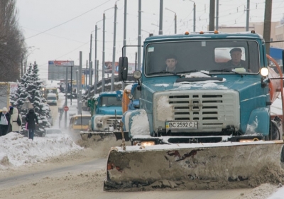 У Києві міська влада обмежила рух для великогабаритних вантажівок