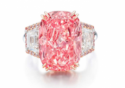 На аукціоні Sothebyʼs продали рідкісний рожевий діамант за $60 мільйонів