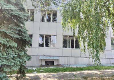 росія завдала удару балістичною ракетою по підприємству у Дніпрі: є загиблі