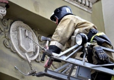 В Донецке террористы демонтировали трезубец