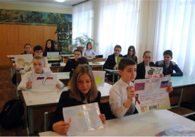 Терористи ДНР вчитимуть школярів за освітніми стандартами царської Росії