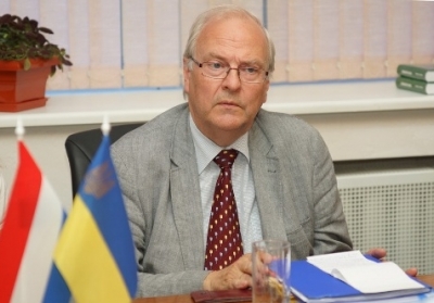 Скасування візового режиму з ЄС залежить від покращення життя в Україні, - посол Нідерландів