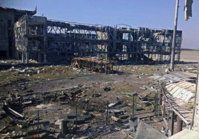 Донецкий аэропорт - удобная позиция для начала освобождения всего города, - Генштаб