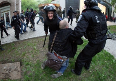 Міліція затримала вісьмох нападників на проукраїнський мітинг в Донецьку