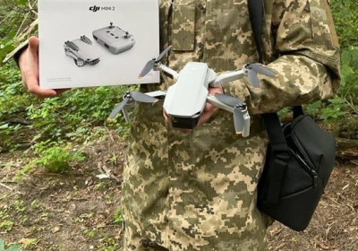 Кабмін спростив ввезення дронів в Україну