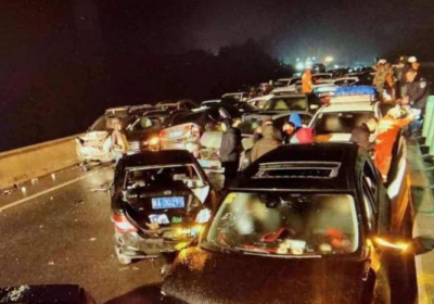 В Китае произошло ДТП с участием 100 автомобилей: есть погибшие и раненые