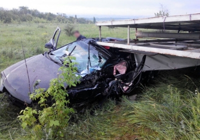 Внаслідок аварії на Донеччині загинув поліцейський