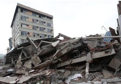 Эквадор вновь всколыхнуло землетрясение