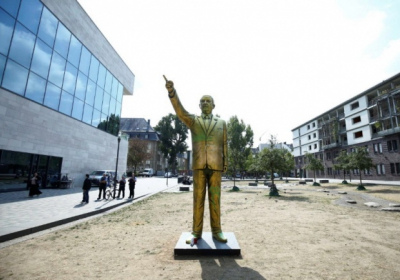 У Німеччині демонтували золоту статую Ердогана