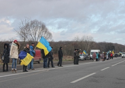 Митингующие начали блокировать пункты пропуска на границе с Польшей
