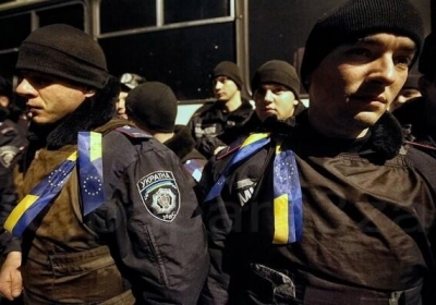 За тілесні ушкодження міліціонерів біля Українського дому завели кримінальну справу