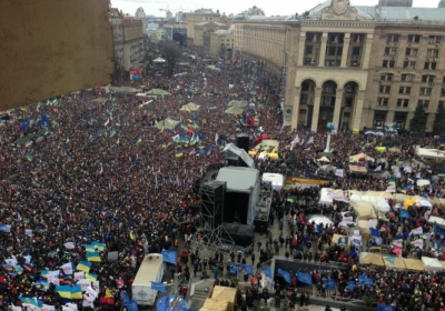 Утром на Майдане объявят о создании широкого общественного движения