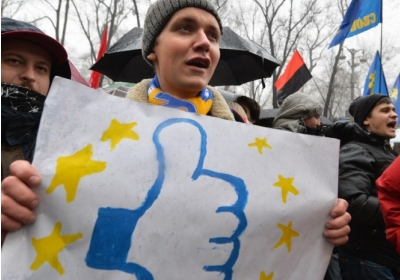 Як українські протестувальники використовують Twitter та Facebook: дослідження вчених зі США
