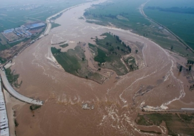 Наводнения в Китае унесли жизни более 150 человек