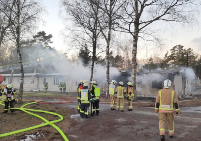 В Германии около 60 человек пострадали в результате пожара в лагере для беженцев