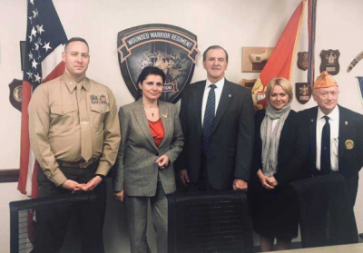 Руководительница Министерства ветеранов посетила Полк раненых морской пехоты США