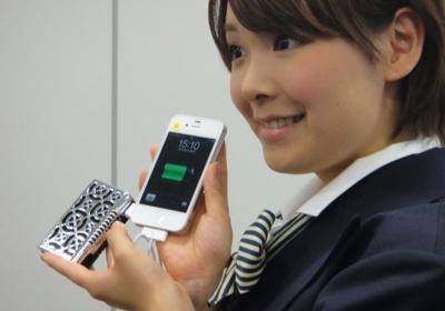 В Японії розробили паливний акумулятор для смартфонів
