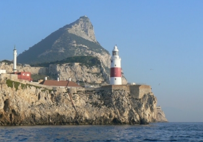 МЗС Іспанії викликало посла Британії через інцидент біля Гібралтару