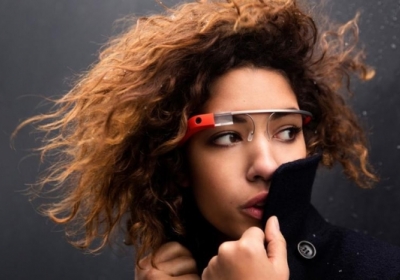 У Google Glass з’явився додаток з еротичними фото та відео 