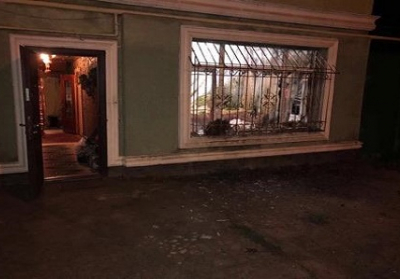 Взрыв в Одессе: неизвестные бросили гранату в окно жилого дома