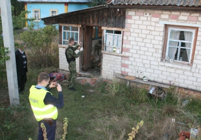 На Чернігівщині від вибуху гранати загинув боєць АТО і місцева жителька, - фото
