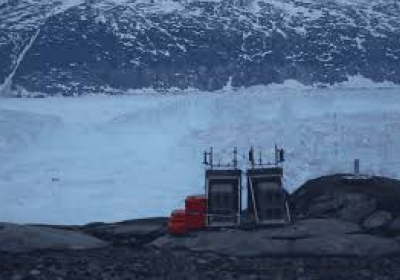 Немов ціле місто йде під воду: у Гренландії зняли розкол льодовика, - ВІДЕО
