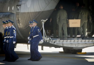Із Харкова до Нідерландів вирушив останній літак з тілами жертв рейсу МН17