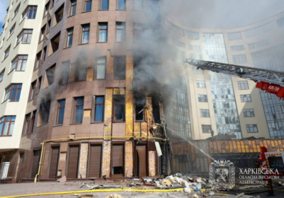 російські війська атакували дронами Харків, є постраждалі