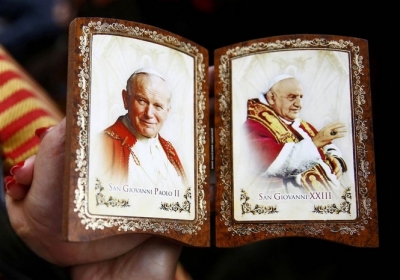 Як стають святими: у Ватикані канонізували двох Пап