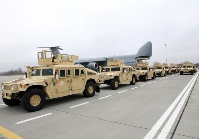 США предоставят Украине еще 100 броневиков Humvee в июле